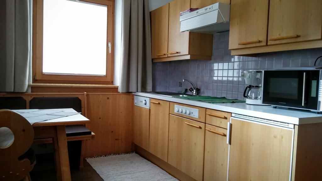 Almhof Apartment Сьолден Екстериор снимка